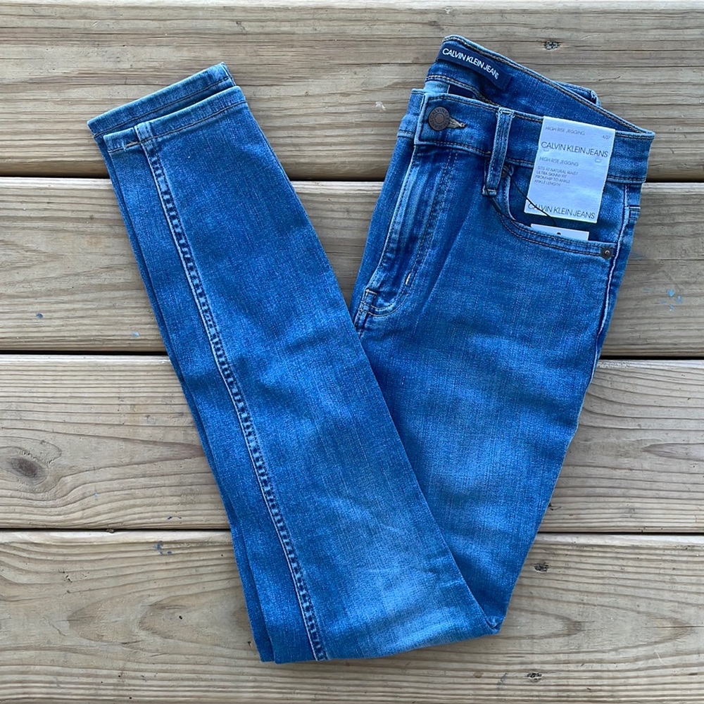 CK Medium Wash High-Rise Jeggings